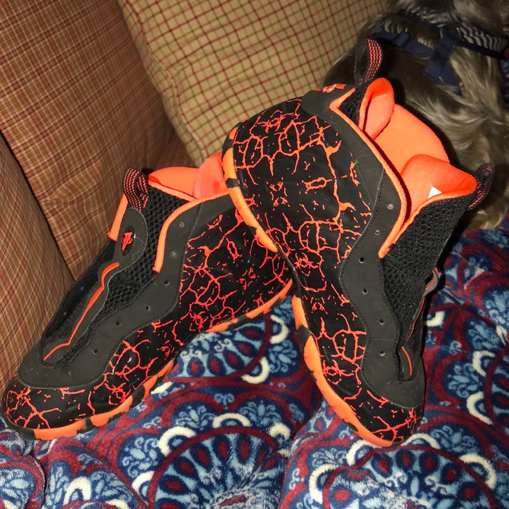 Foam posit shoes